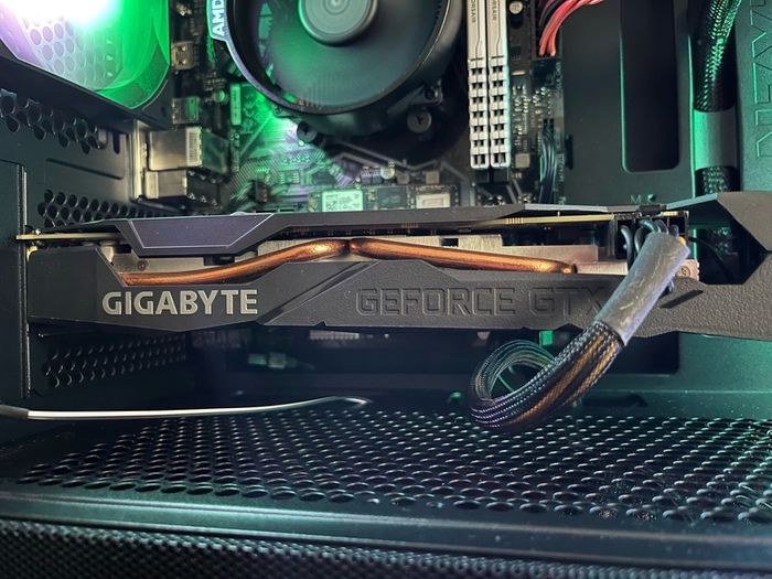 Gaming PC - 16gb, GTX 1660 Ti, Ryzen 5 3600
