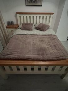 Bedroom set