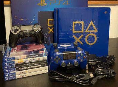 PlayStation 4 Days of Play Limited Edition Bundle