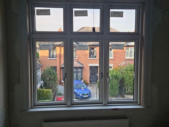 Carlson (Outline) aluclad triple glazed window