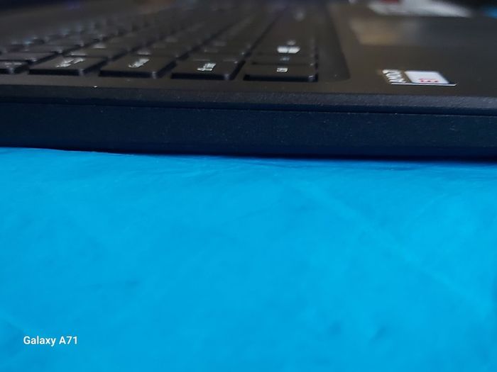 Acer Aspire ES 15, AMD Dual-Core Processor E1-7010, 1.5GHz, 4GB Ram, 1 Terrabyte HDD, Windows 10, Microsoft Edge, Chrome and VLC