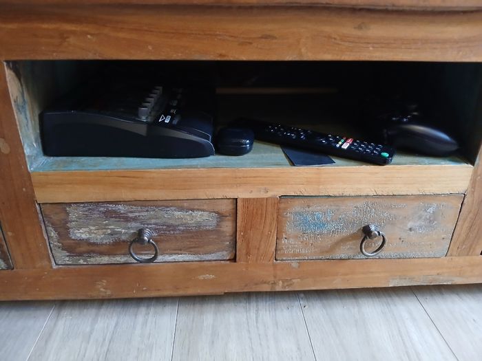 TV/Media Unit