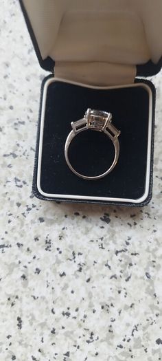Dress ring