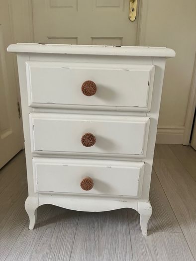 locker white/distressed/bohemia style