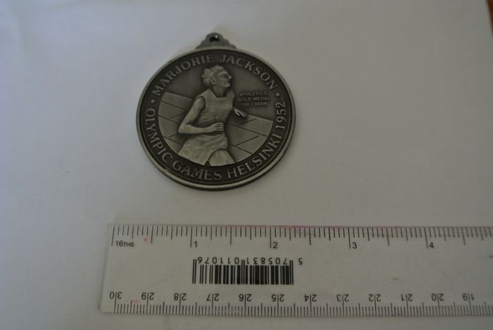 The Olympic Dream Medal - Marjorie Jackson - Helsinki 1952.
