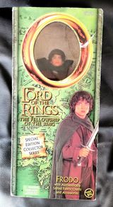 Lord of the Rings Frodo Baggins Delux Toy Biz Figure