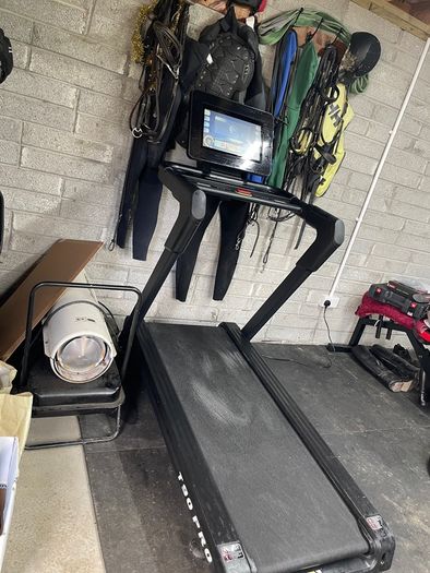 T90 Touchscreen Treadmill