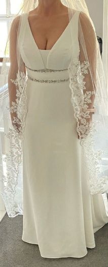 Wedding Dress size 10 - 12
