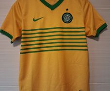 Celtic Jersey. Official Nike Celtic FC Away Jersey.Youth Boys Age 12 To 13 Years. Collect In Dublin Or Receive Via Post.