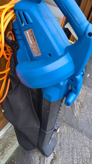 leaf blower/vacuum/shredder