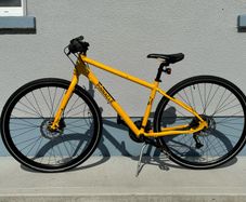 Pinnacle Lithium Hybrid Bike with Hydraulic Brakes