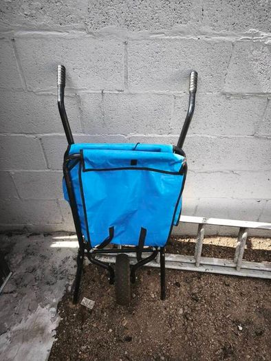 wheelbarrow