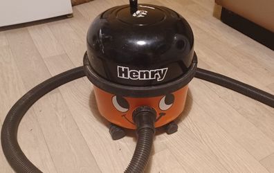 Henry Vacuum Cleaner