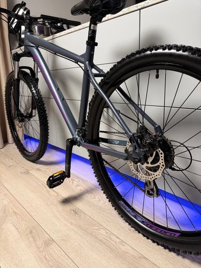 Carrera Vengeance Bike (Like NEW)