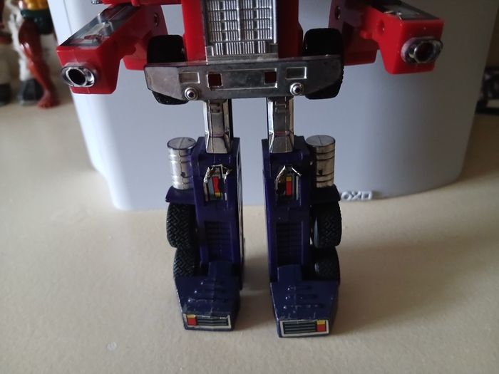 1984 Vintage Optimus Prime