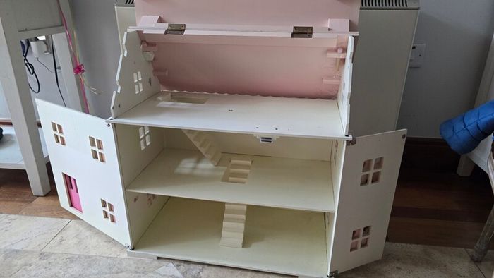 Doll House