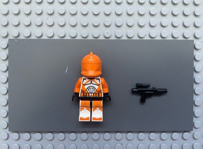 MISPRINT Lego Star Wars sw0299 Clone Bomb Squad Trooper (Phase 1) minifigure- Large Eyes Bomb Squad Helmet Unprinted Error VERY RARE