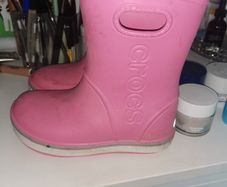 girls crocs wellies