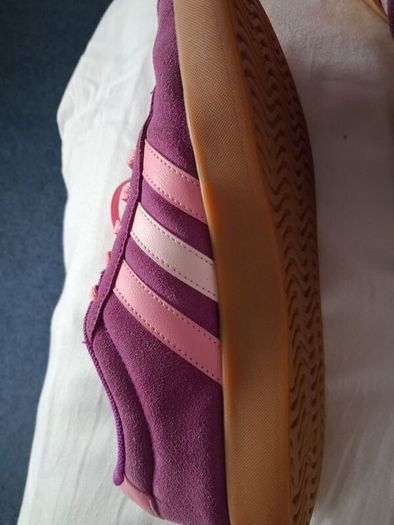Adidas Runners Size 6 Pink