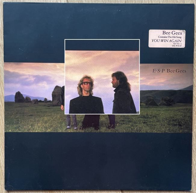 LP Bee Gees, in good condition. (volume 2) The price is on the list.