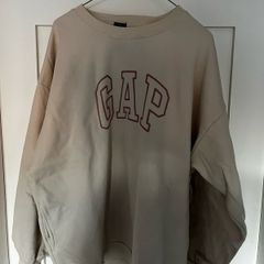 GAP Sweatshirt