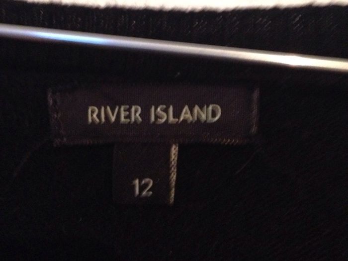 Black River Island jumper