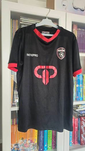 Football Kit + Shorts Age 12