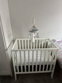 Mamas and papas petite cot