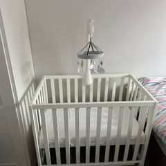 Mamas and papas petite cot