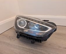 Hyunday I40 Right Headlight