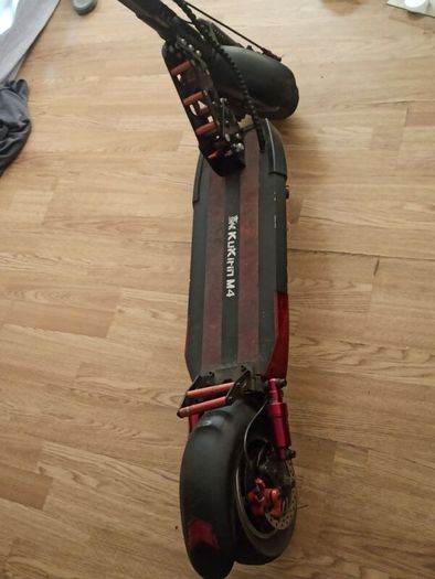 Kukirin M4 E-scooter