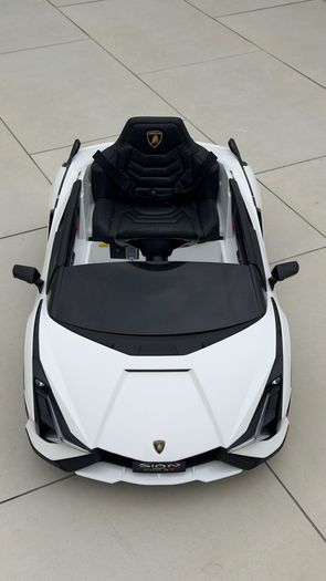Lamborghini Sian - electric ride on car