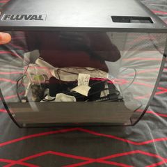 fish tank fluval 50 L