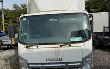 Isuzu 3.5 tonnes with Taillift