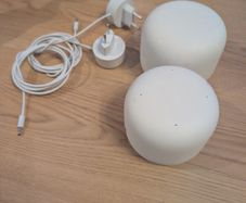 Google nest wifi 2nd generation (2 points, WiFi 5)