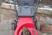 Lawnmower deck