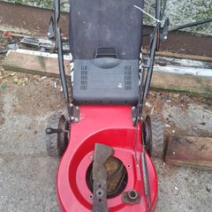 Lawnmower deck