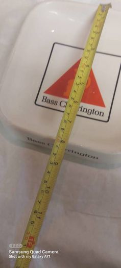 Old large vintage rare bass charrington ashtray rare item ,made by wade ,good condition, see pictures for condition,price includes post to anywhere in Ireland thank you, collectors item,,
