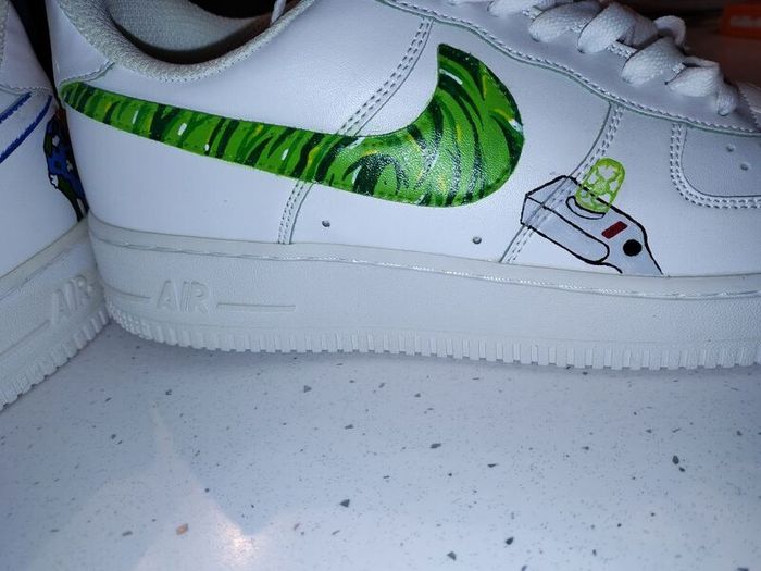 Custom Trainers