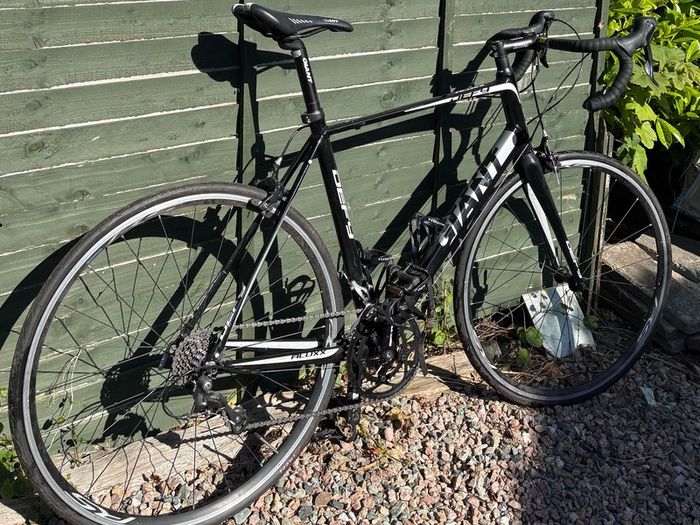 Giant Defy