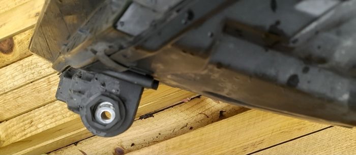 Genuine Skoda Octavia Front Bumper & Drivers Side Halogen Headlight