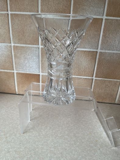 Dublin Crystal 7.25" Flower Vase as New