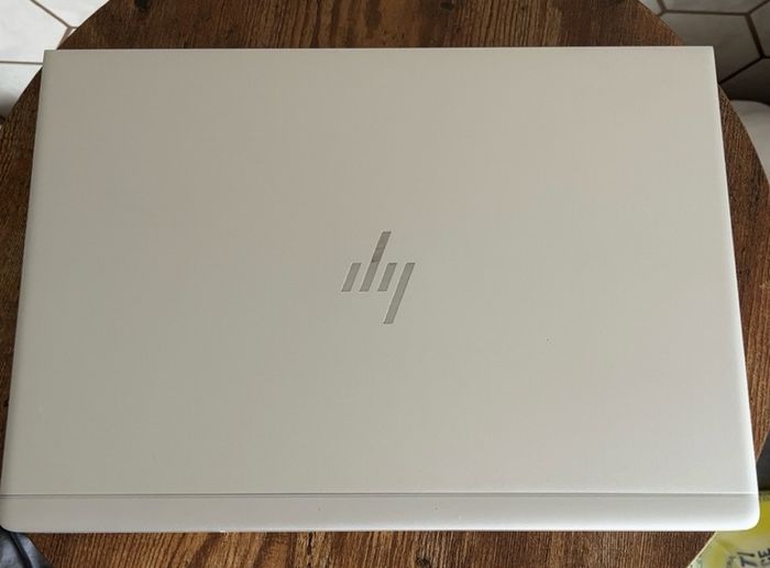 Laptop