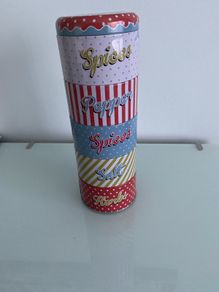 New stackable Spice/Herb Tins