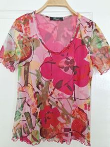 Peruzzi womens Top