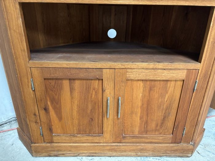 TV Unit