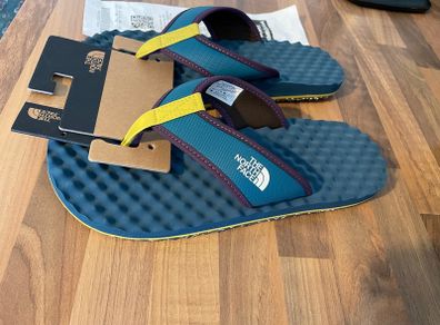 North Face Flip Flops Brand New, never worn.  Size 9