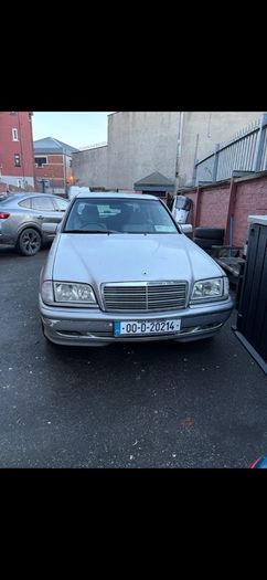Mercedes c180 classic manual