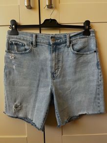 UNIQLO Distressed Denim Shorts 28inch
