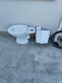 Toilet